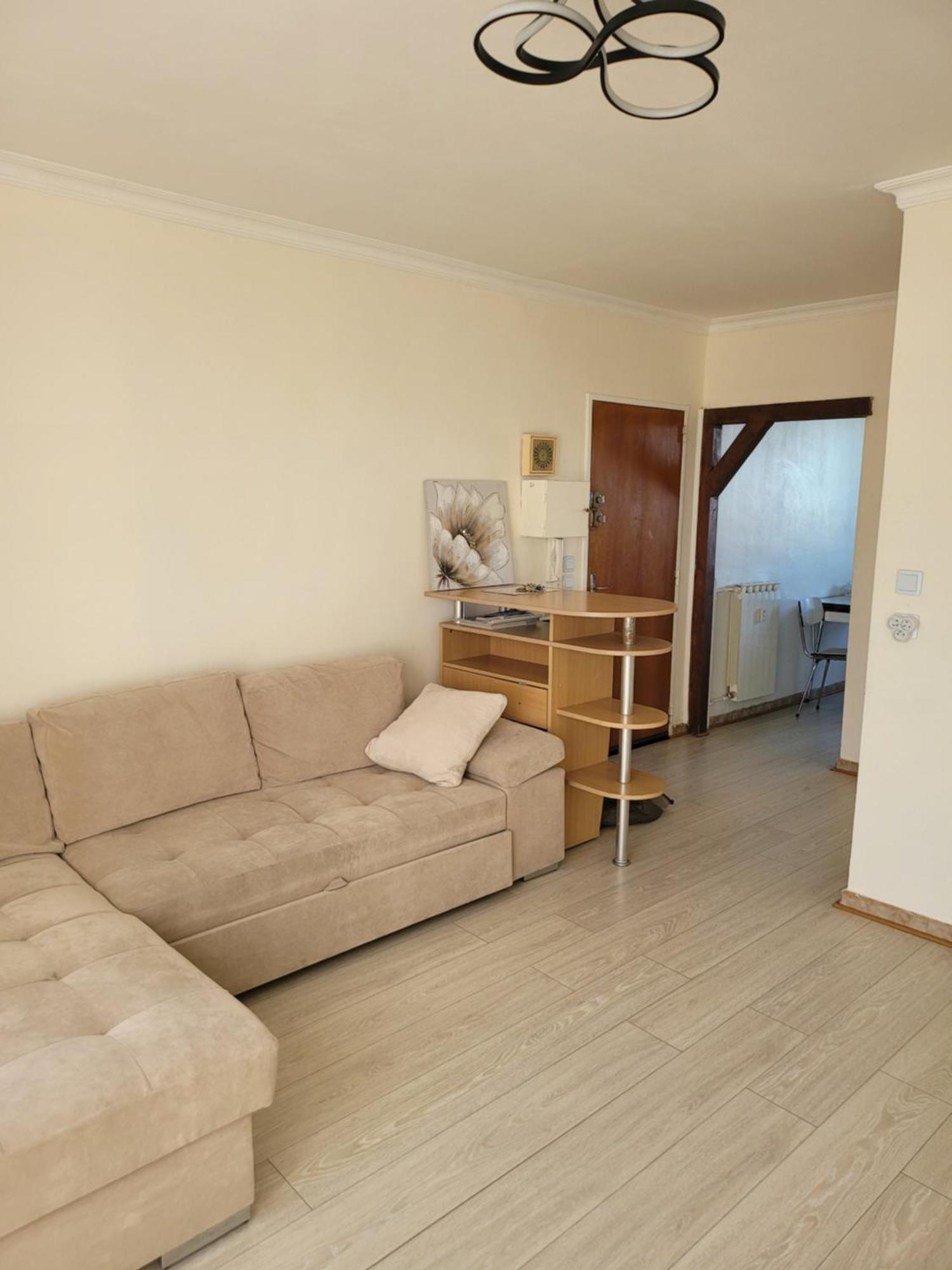 Elegant Apparemment 60m2 Climatise * Avignon
